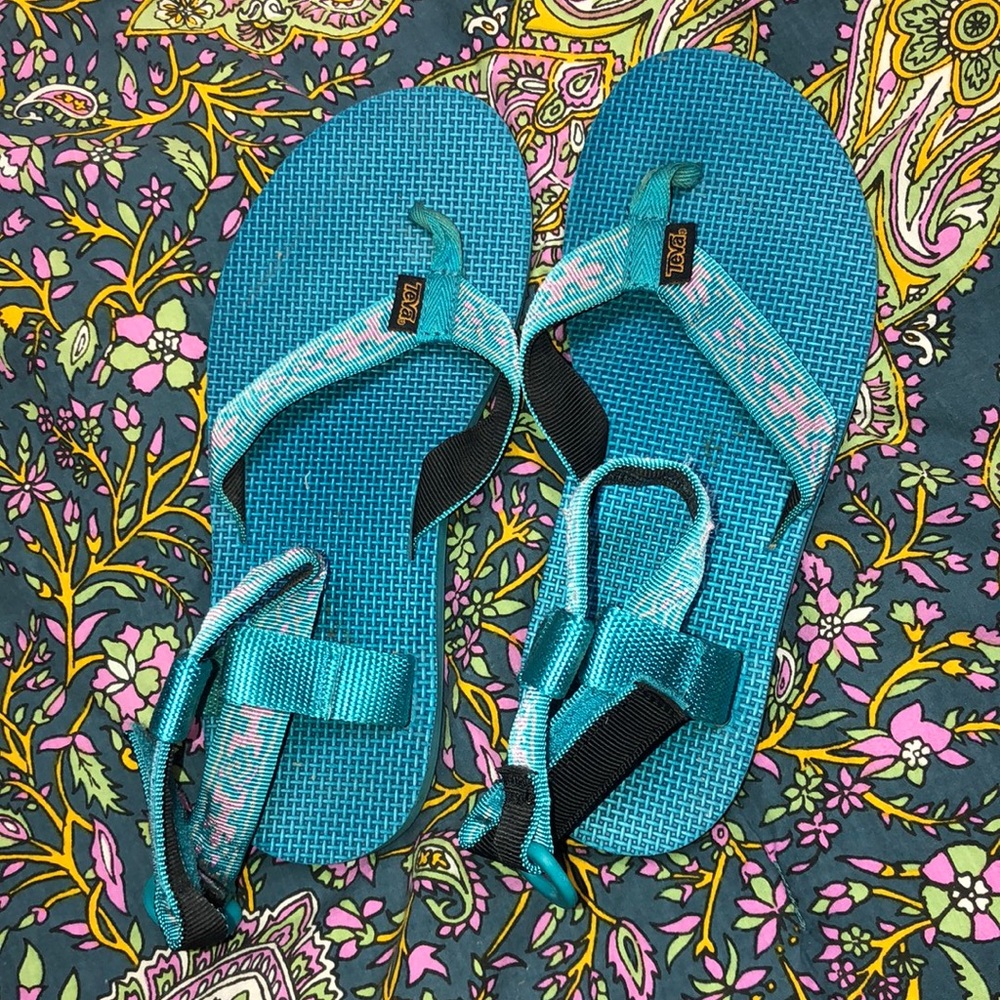 Women’s teva sandal